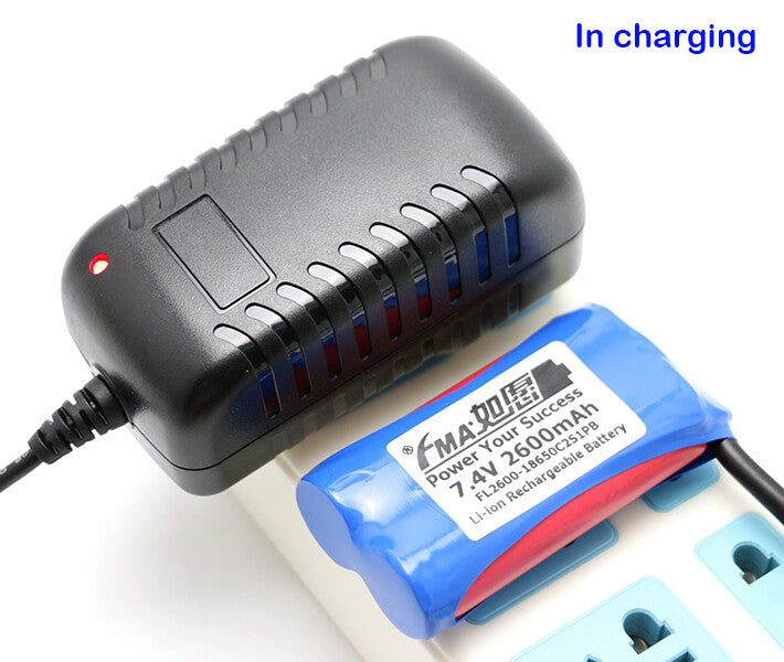 30-Pack 8.4V 2.5A Smart Charger for 7.2V/7.4V Li-ion & Li-Po Rechargeable Batteries | Removable AC Plug