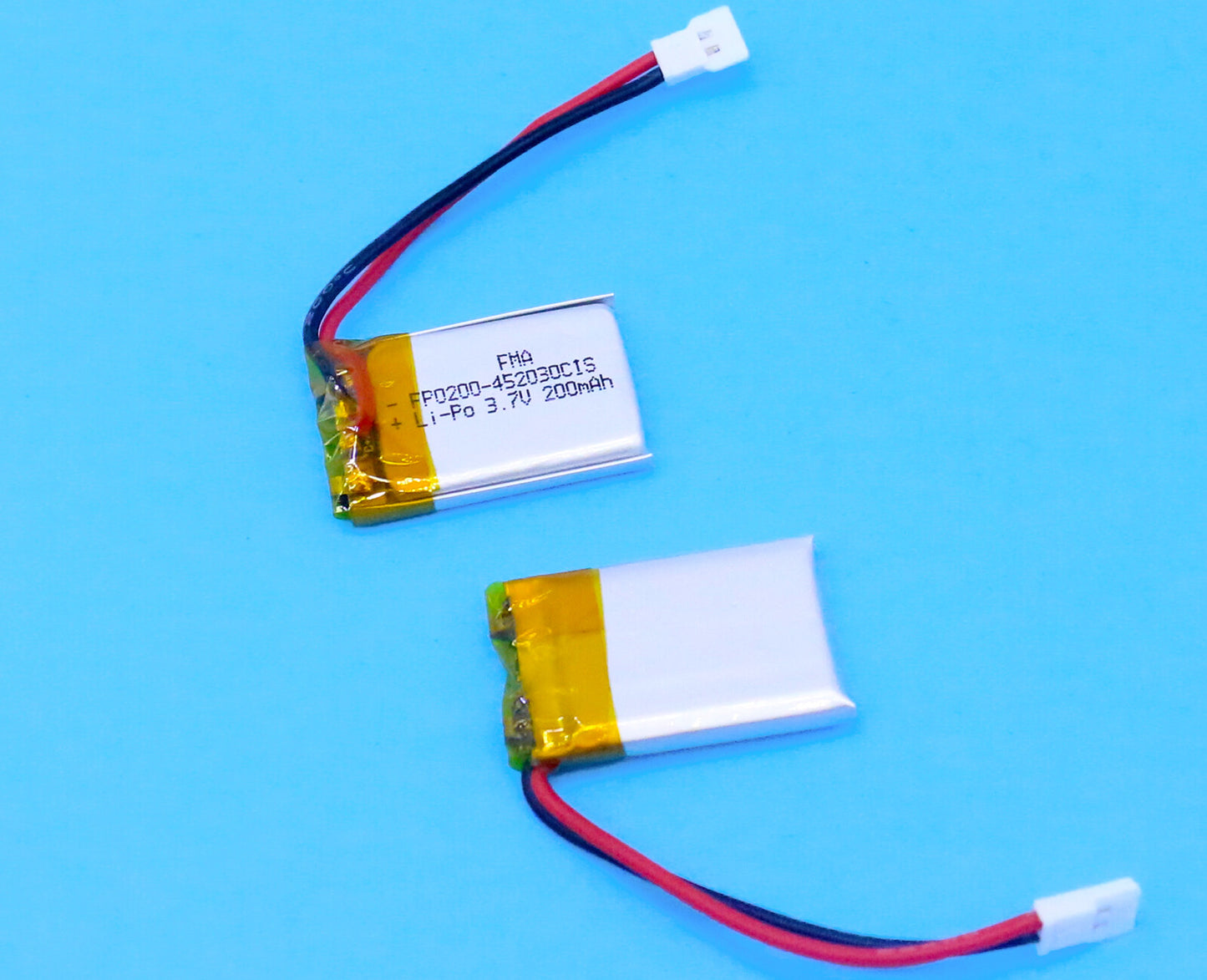 3.7V Li-Po battery-452030 200mAh compare2