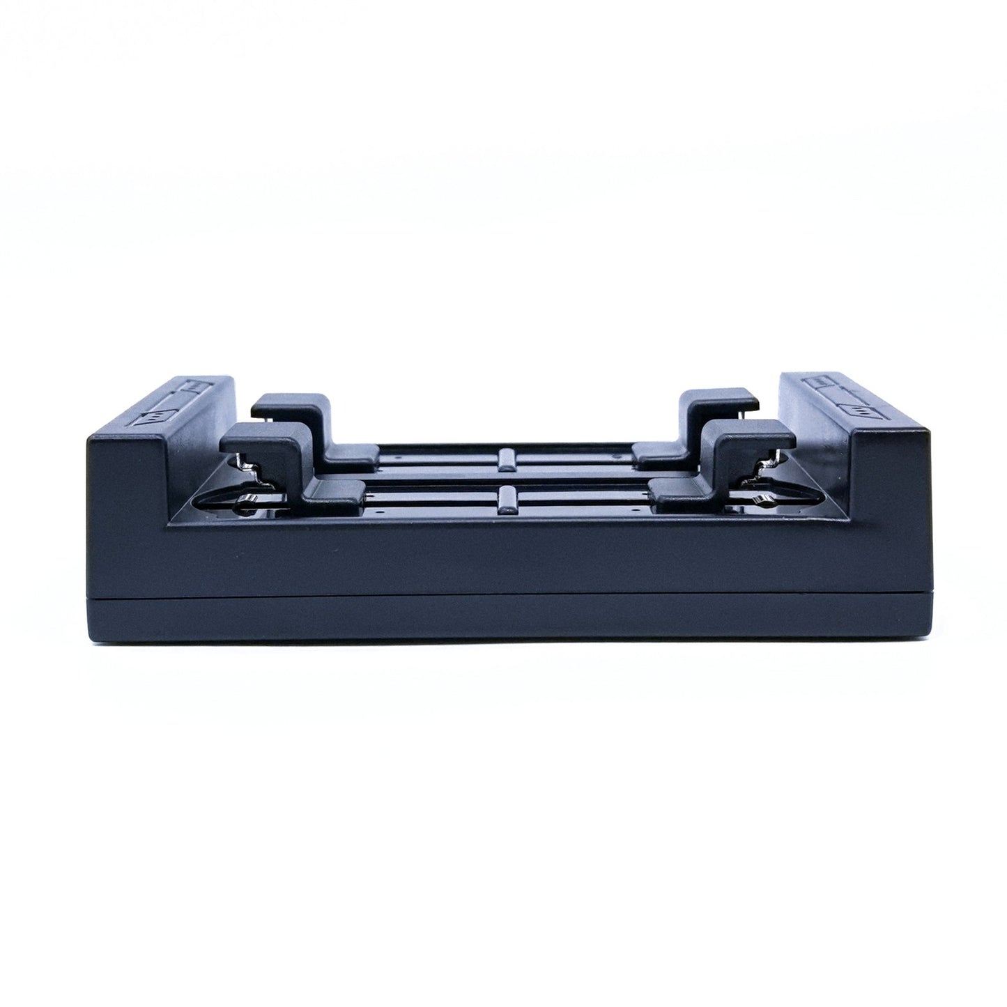 Button rechargeable battery 4 slot charger-Side view